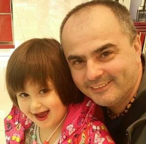 Meet your Posher, Gjoko